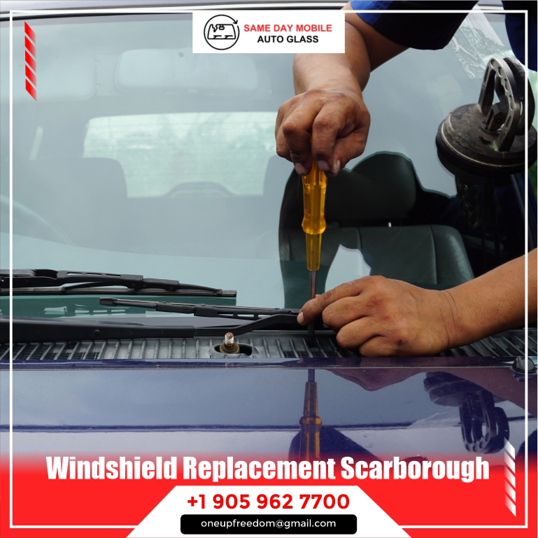 Windshield Replacement in Scarborough